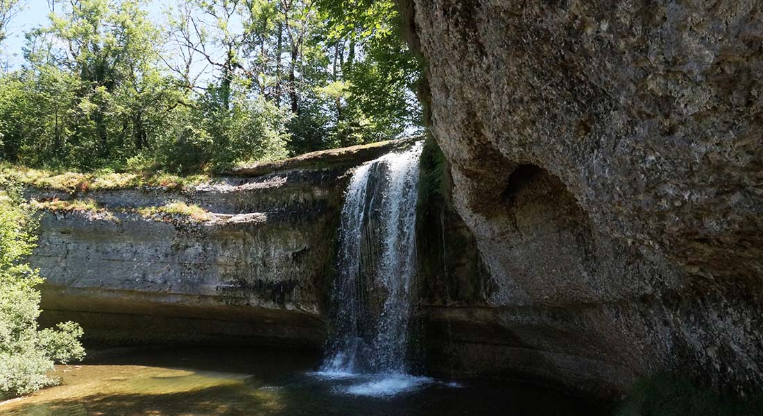 Le Gour Bleu balade cascade